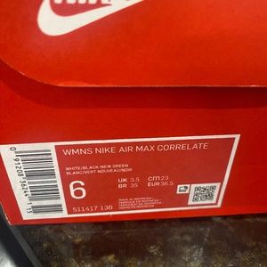 Women’s Nike Air Max size 6